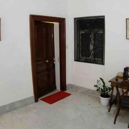 Beautiful Apartment Next To Piazza Di Spagna Roma Esterno foto