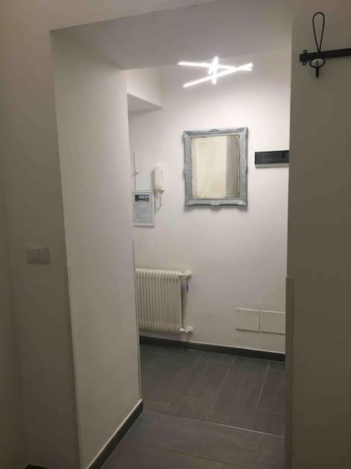 Beautiful Apartment Next To Piazza Di Spagna Roma Esterno foto